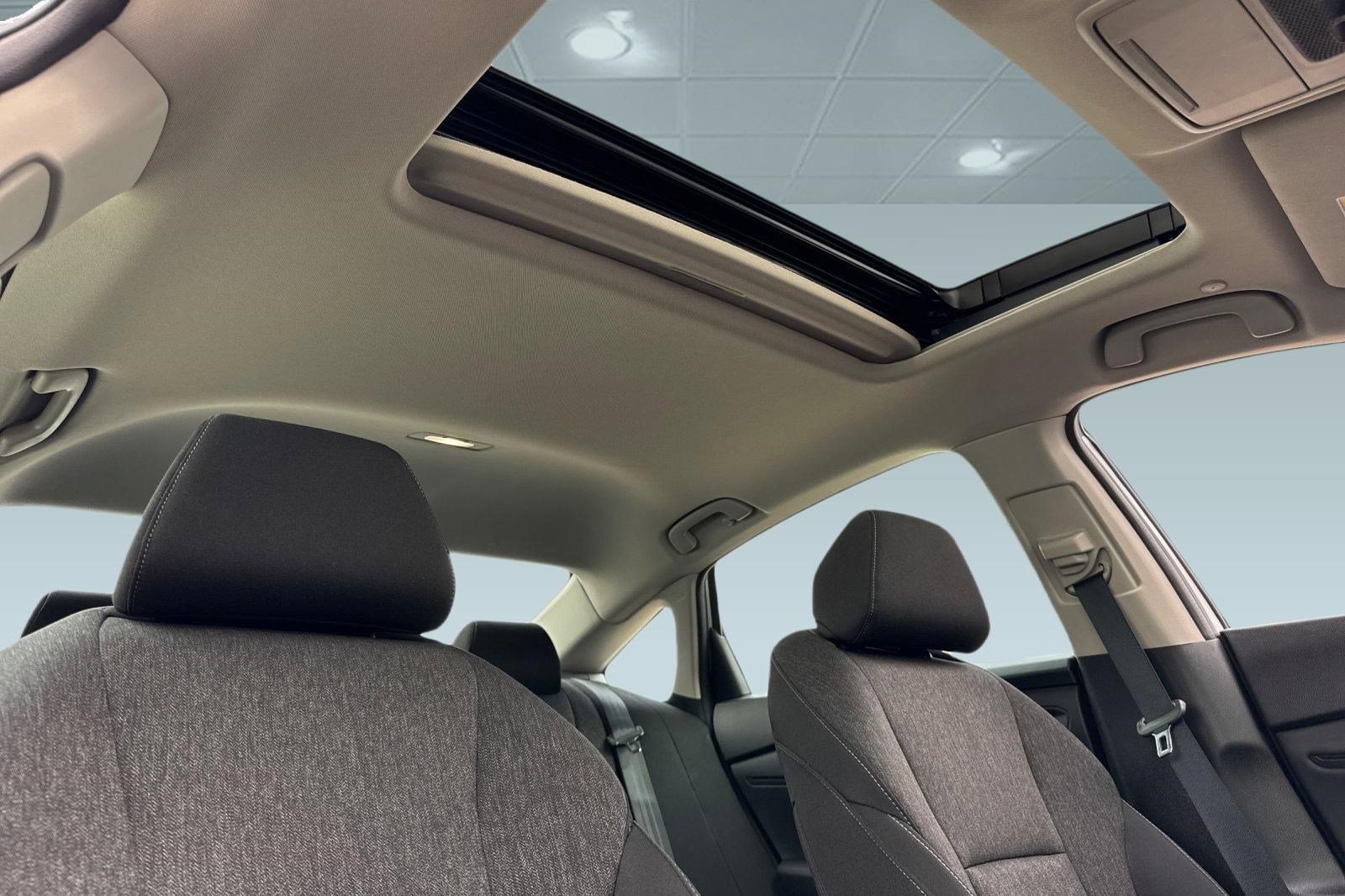 Used 2023 Honda Accord EX image 15