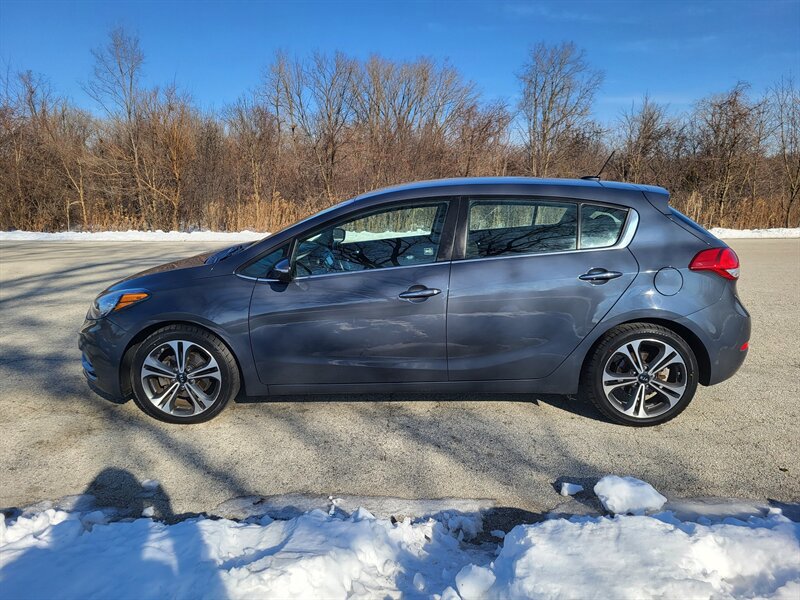 Used 2016 Kia Forte EX FWD image 3