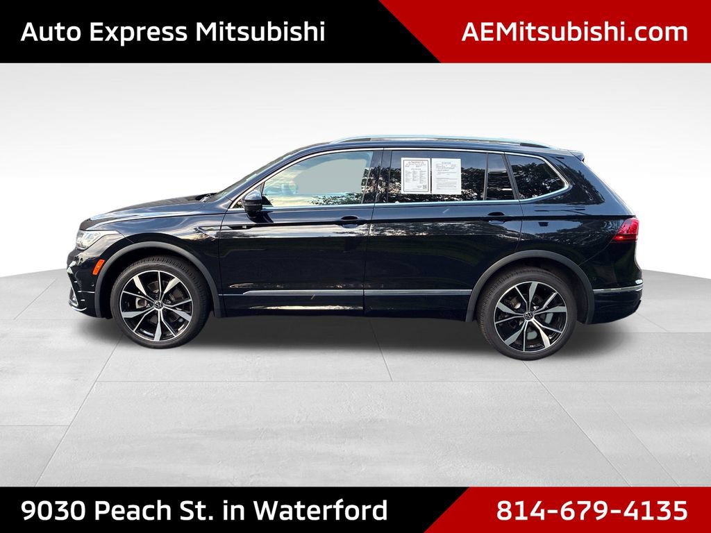 Used 2024 Volkswagen Tiguan SEL R-Line AWD/4WD image 4