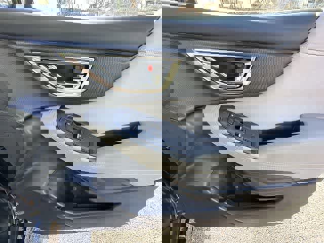 Used 2020 Subaru Forester Premium image 23