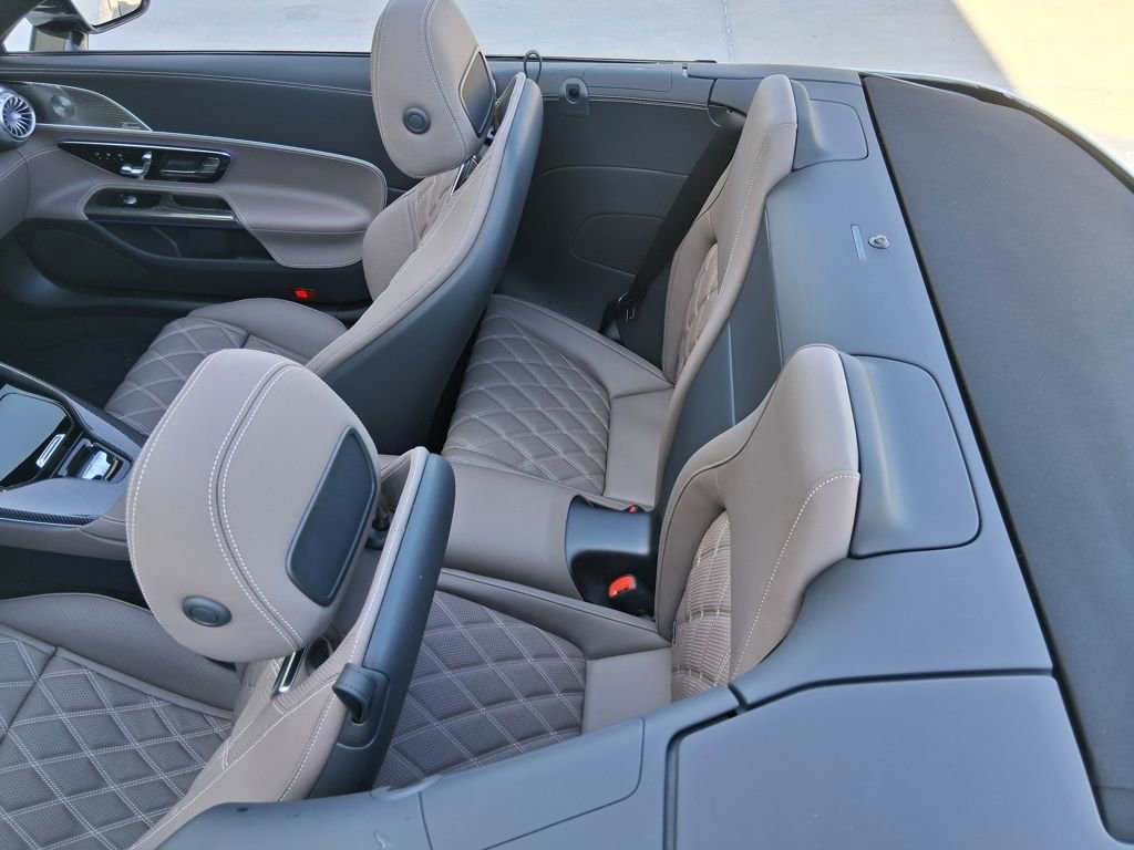 New 2026 Mercedes-Benz SL 63 AMG S e Performance 4MATIC image 32