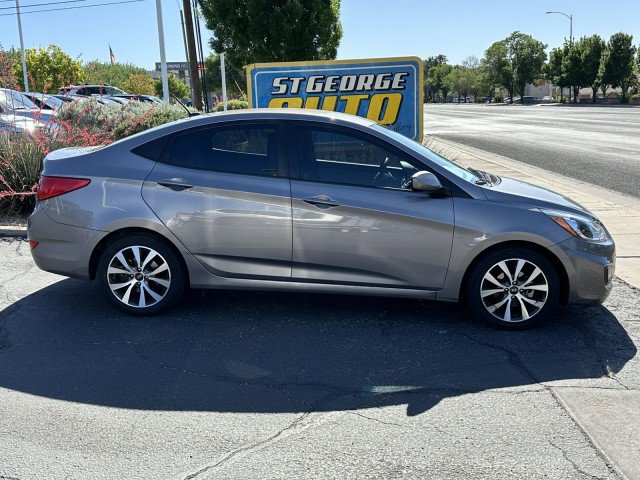 Used 2017 Hyundai Accent Value Edition FWD image 2