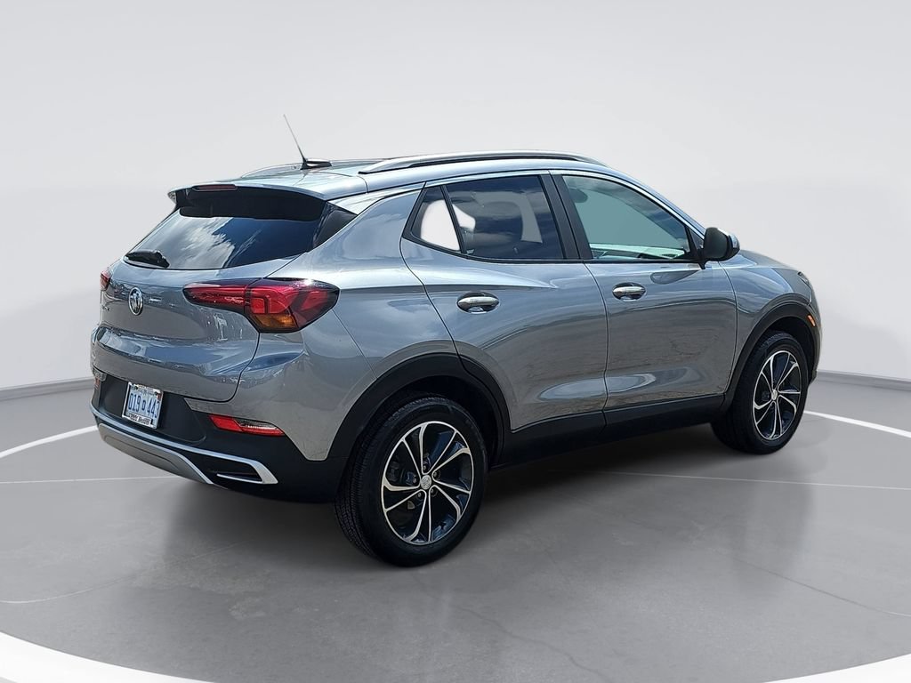 Certified 2023 Buick Encore GX Select AWD/4WD image 3