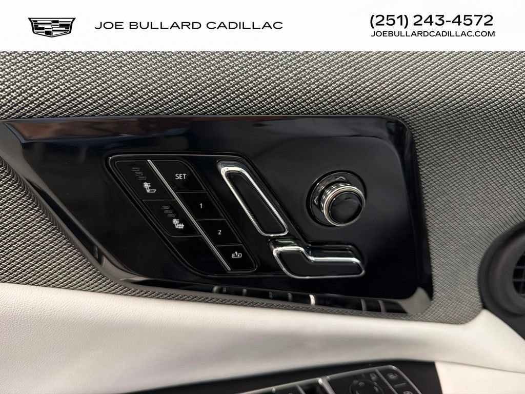 New 2027 Cadillac Optiq Luxury AWD/4WD image 54