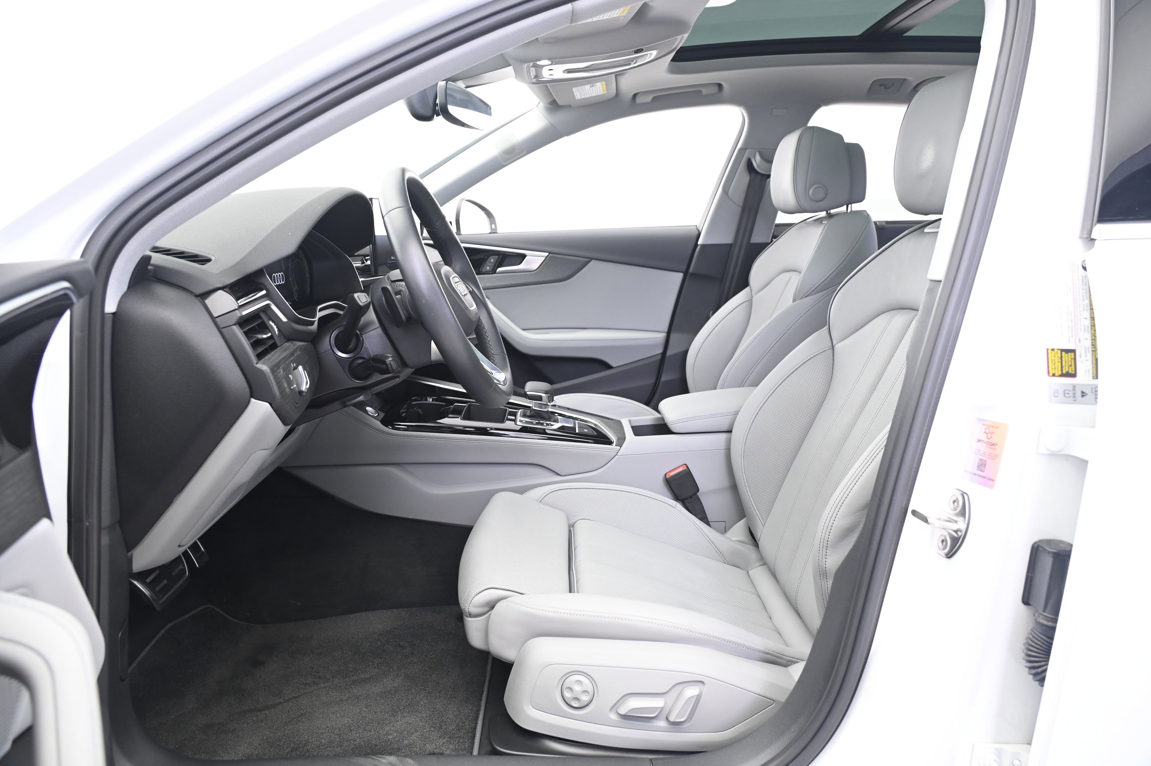 Used 2022 Audi A4 2.0T allroad Premium Plus w/ Premium Plus Package image 29