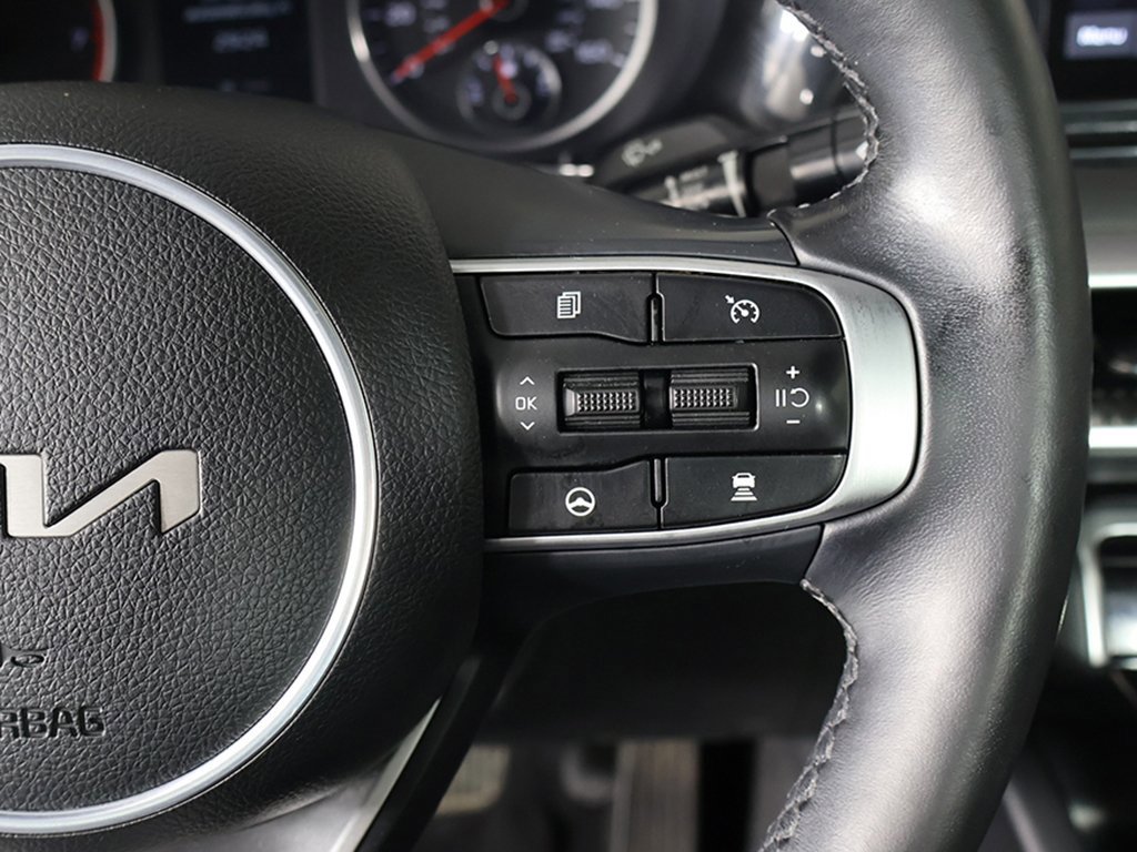 Used 2023 Kia K5 GT-Line image 41