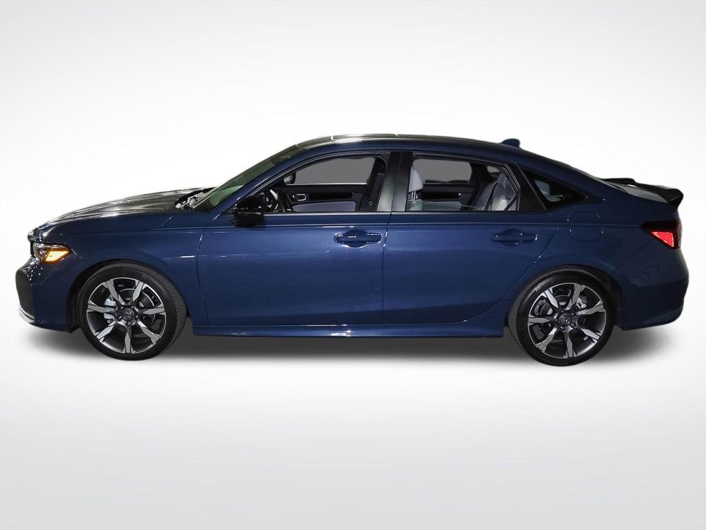 Used 2025 Honda Civic Sport Touring image 2
