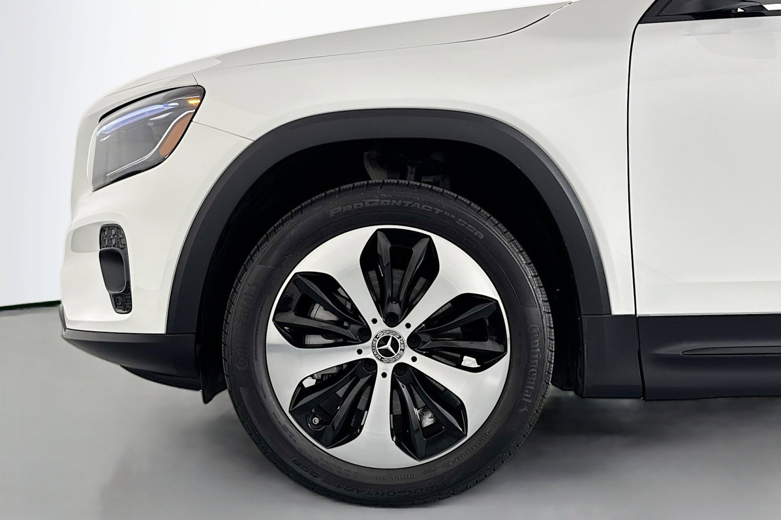 Certified 2026 Mercedes-Benz GLB 250 GLB 250 image 10