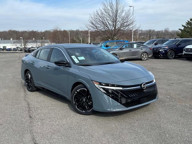 New 2026 Nissan Sentra SR w/ SR Premium Package image 2