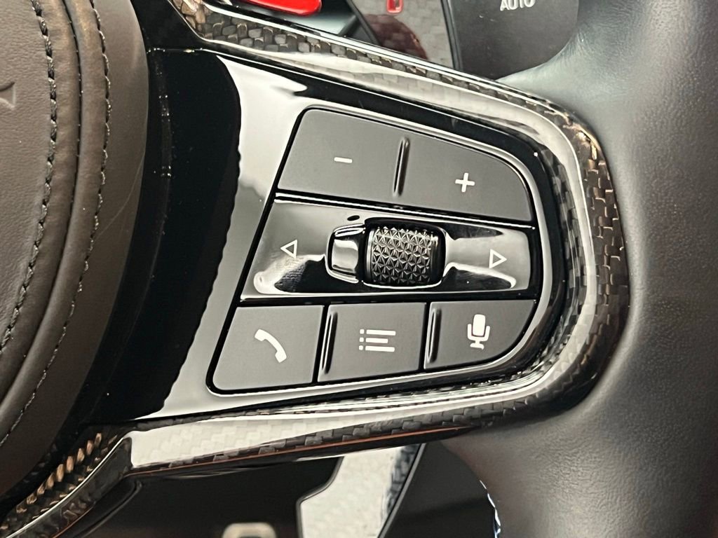 Used 2025 BMW M4 xDrive Competition w/ Executive Package image 19