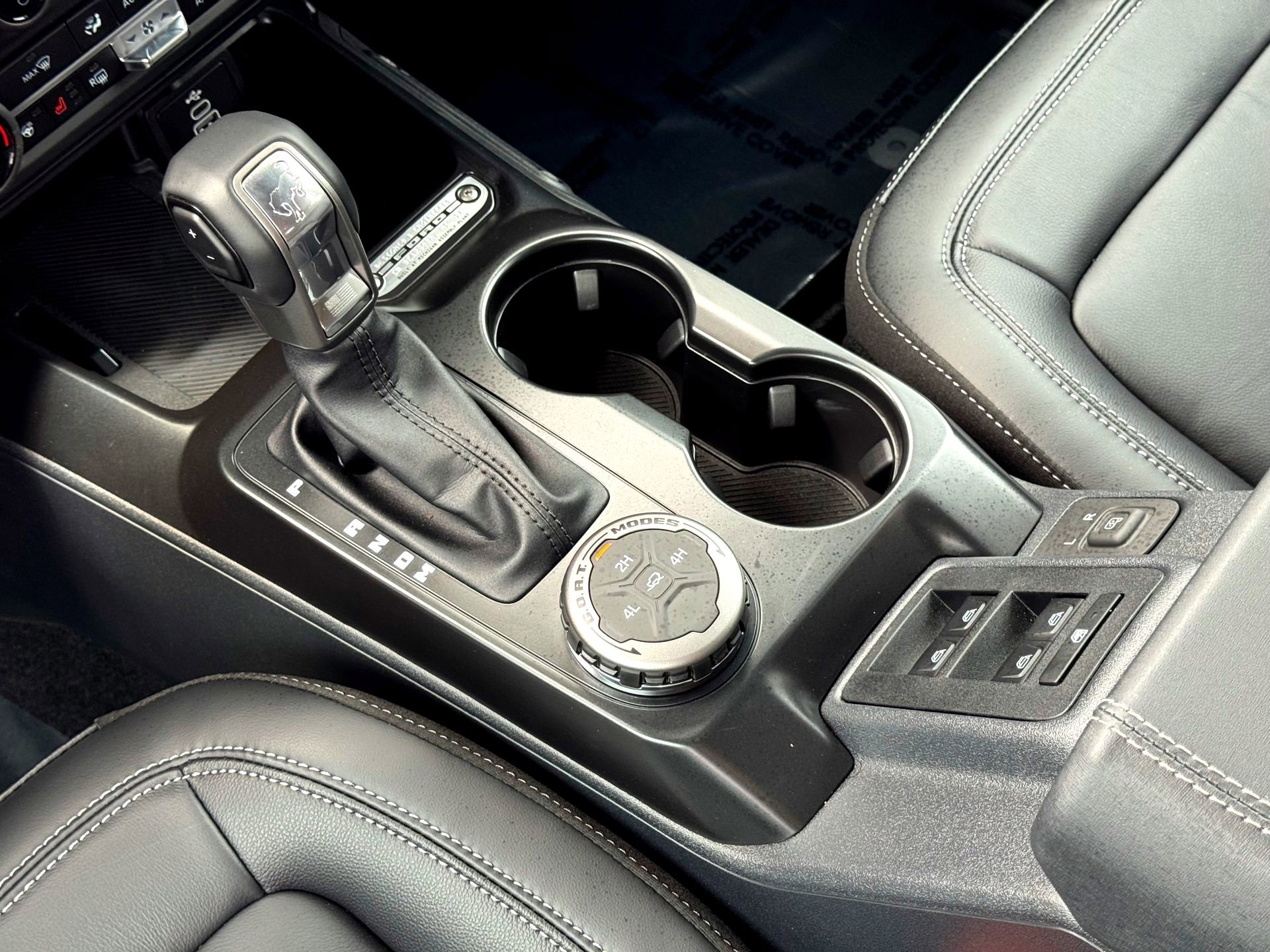 Used 2026 Ford Bronco Outer Banks image 25