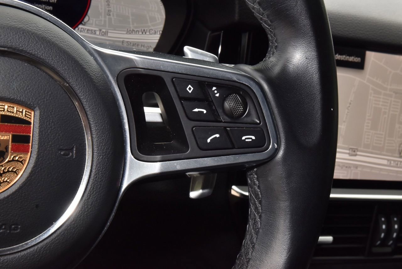 Used 2022 Porsche Cayenne AWD/4WD image 24