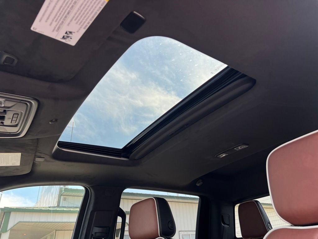 New 2026 GMC Sierra 2500 Denali Ultimate w/ LPO, Black Badging Package AWD/4WD image 40