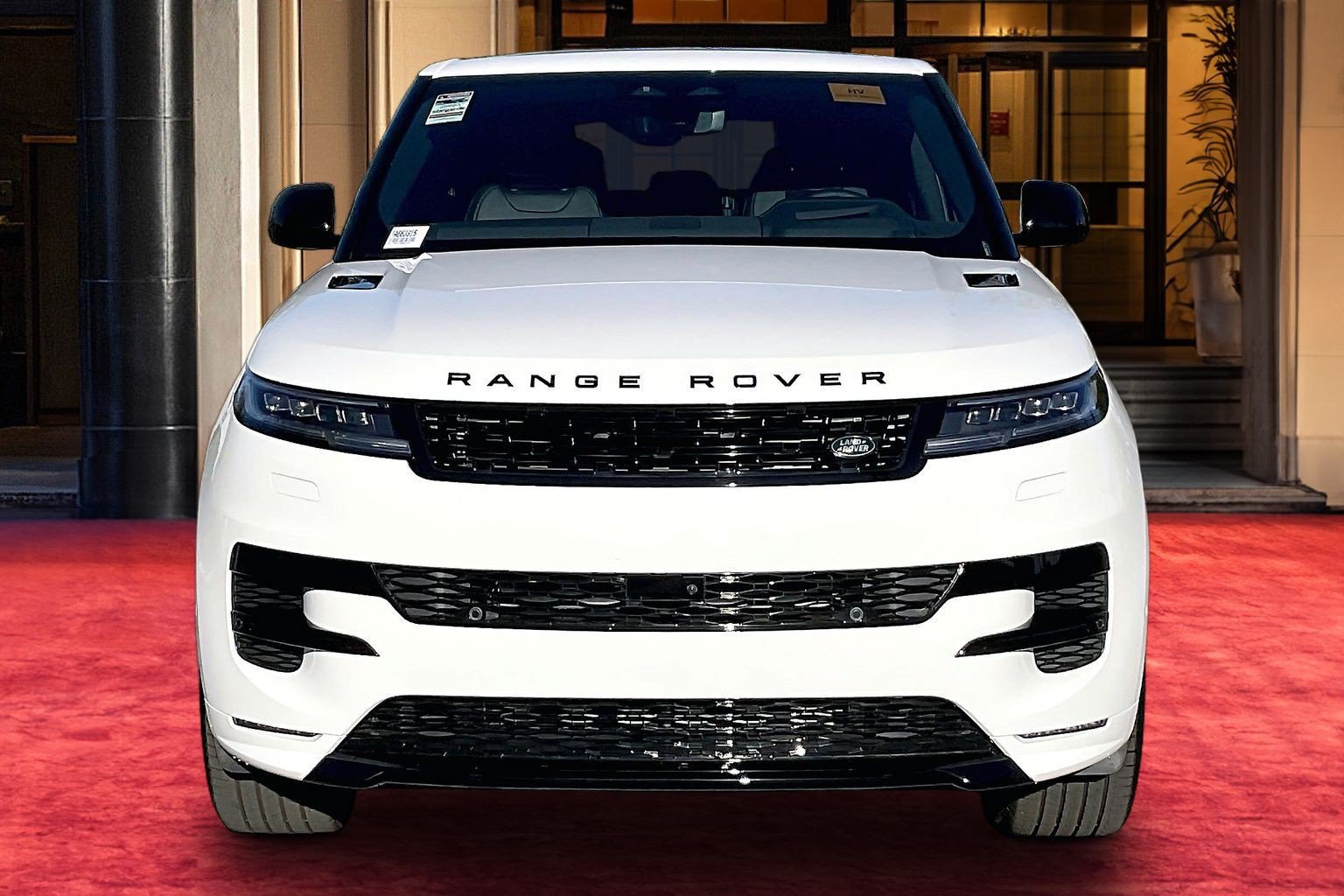 New 2026 Land Rover Range Rover Sport Dynamic SE AWD/4WD image 3