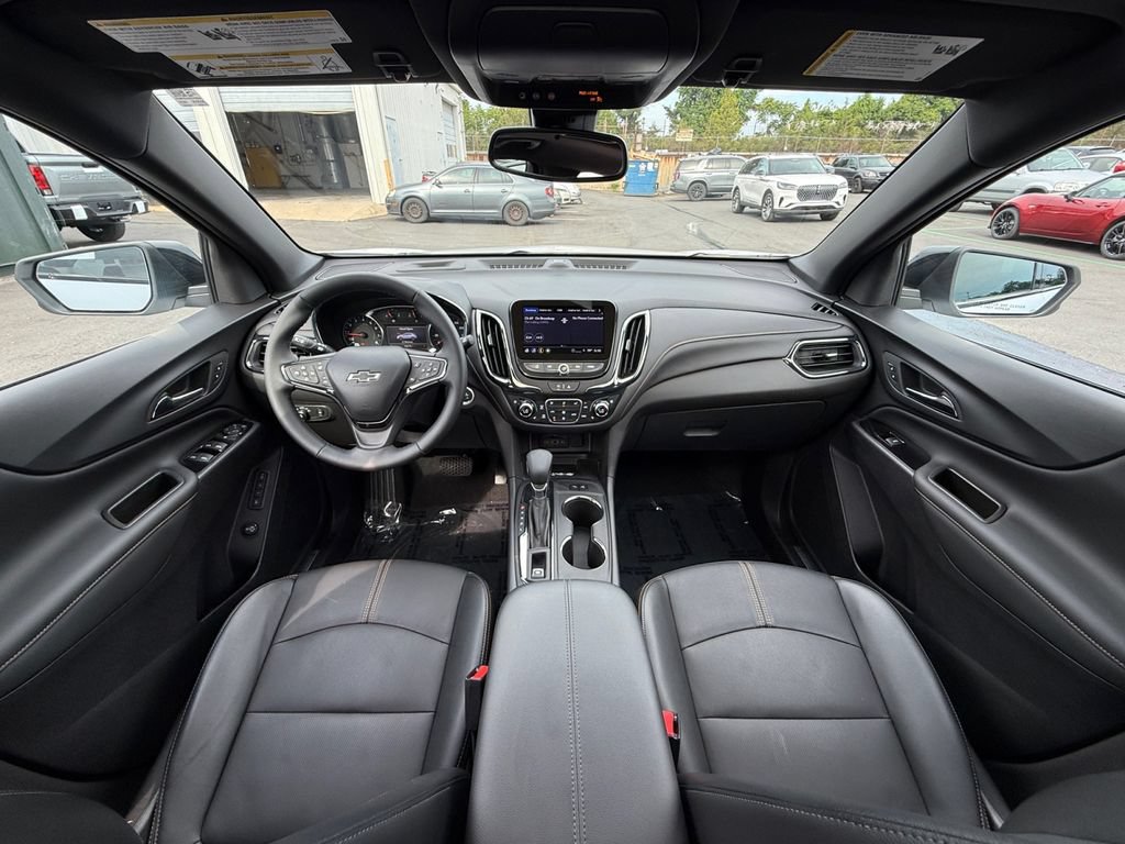 Used 2024 Chevrolet Equinox Premier AWD/4WD image 21