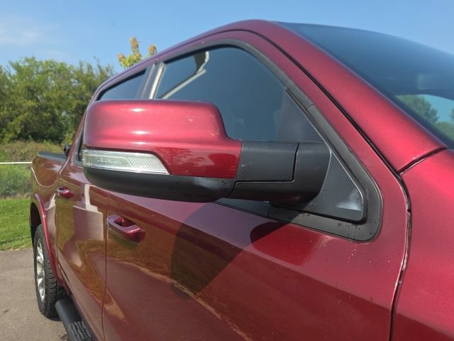 Used 2020 RAM 1500 Laramie w/ Sport Appearance Package AWD/4WD image 5