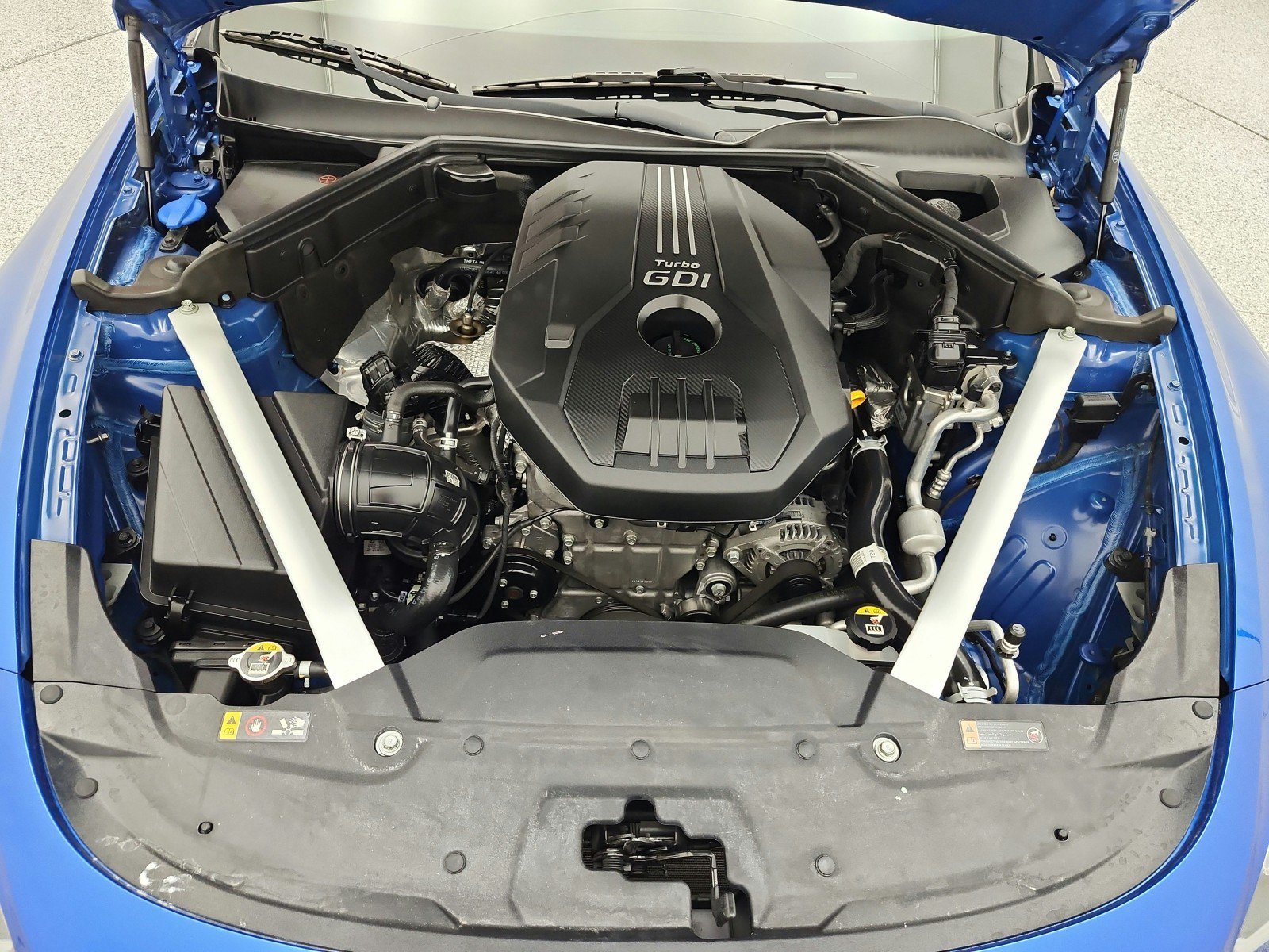 Used 2019 Kia Stinger RWD image 16