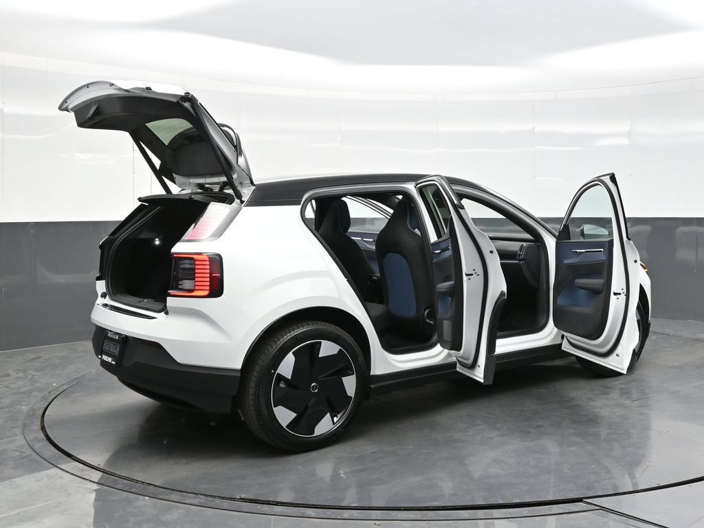 New 2026 Volvo EX30 Plus w/ Protection Package Premier AWD/4WD image 42