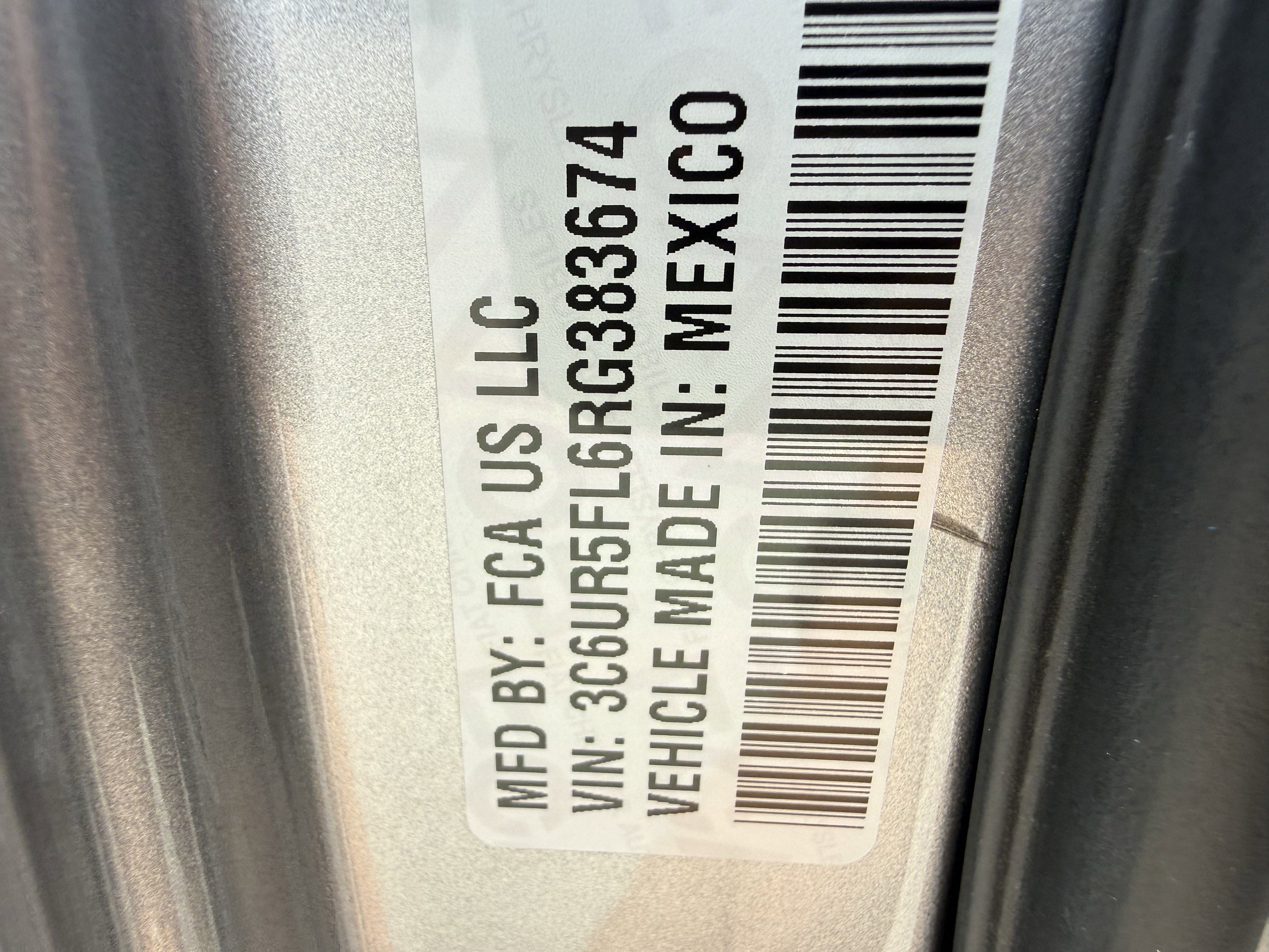 Used 2024 RAM 2500 Laramie image 34