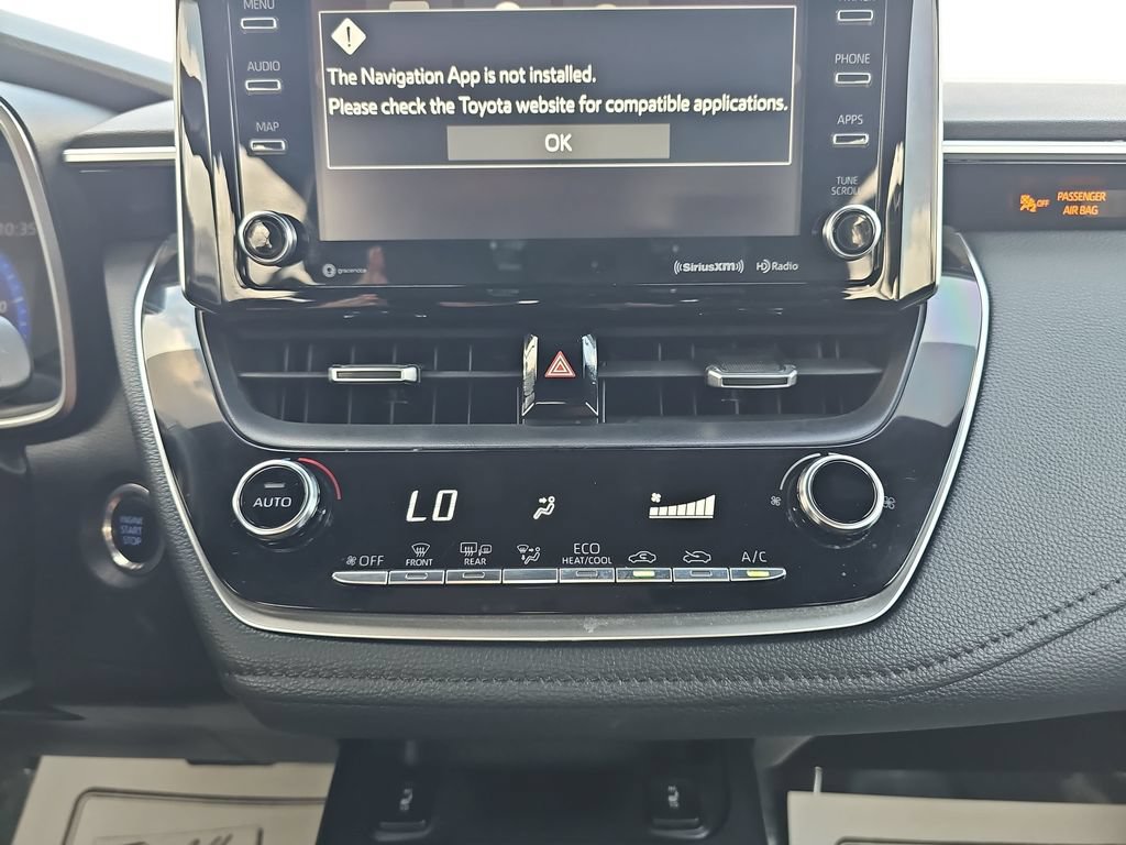 Used 2022 Toyota Corolla XSE FWD image 24