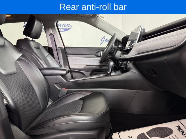 Used 2022 Jeep Compass Latitude AWD/4WD image 16