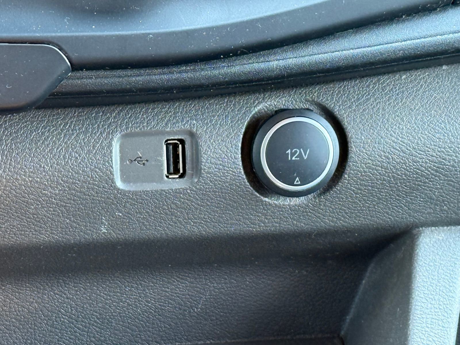 Used 2021 Ford Transit 250 Low Roof image 17