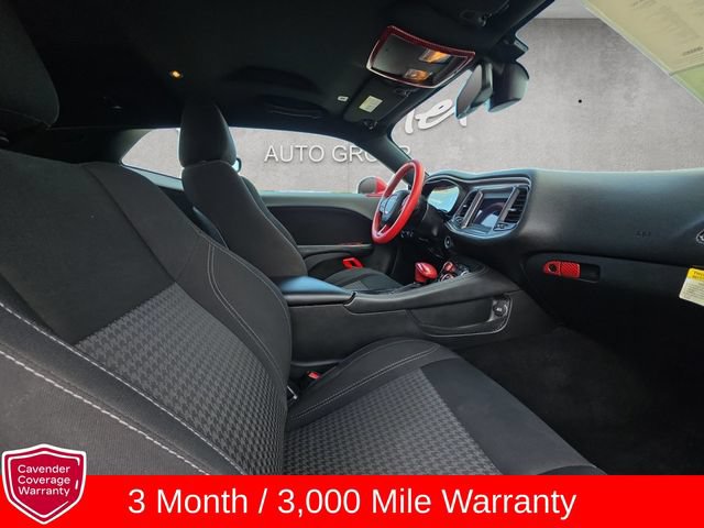 Used 2020 Dodge Challenger SXT RWD image 24