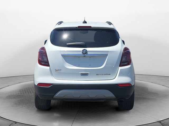 Used 2021 Buick Encore Preferred FWD image 4