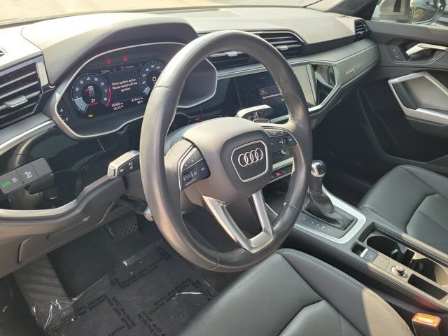 Used 2024 Audi Q3 2.0T Premium AWD/4WD image 17