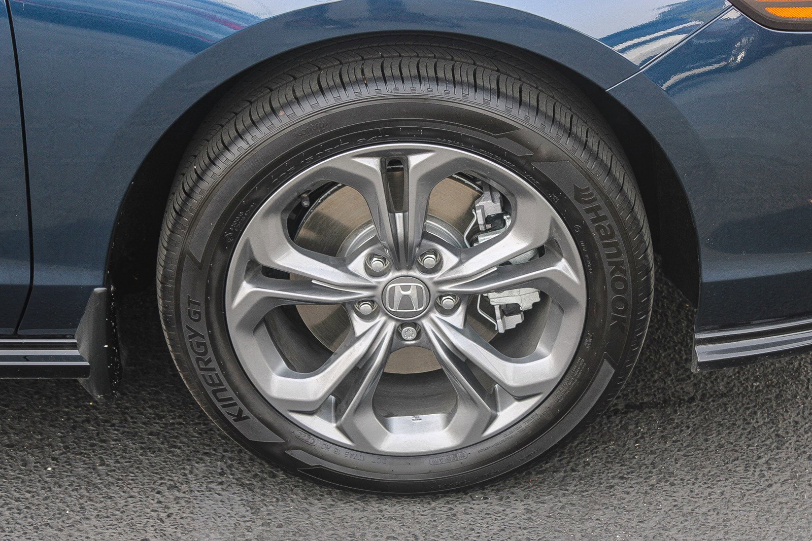 Certified 2023 Honda Accord EX-L image 11