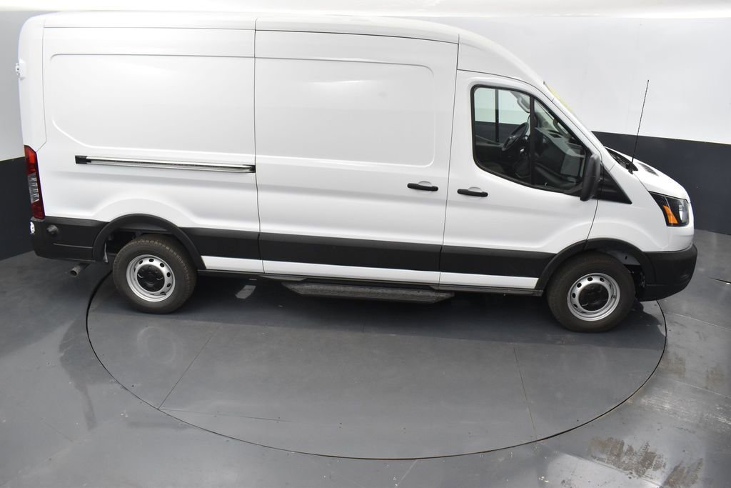 New 2026 Ford Transit 250 148 Medium Roof image 21