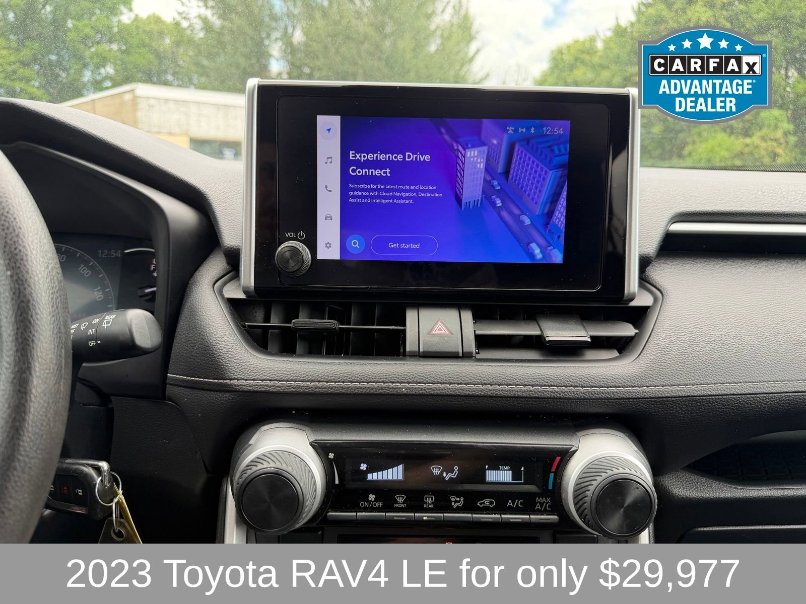 Used 2023 Toyota RAV4 LE AWD/4WD image 15