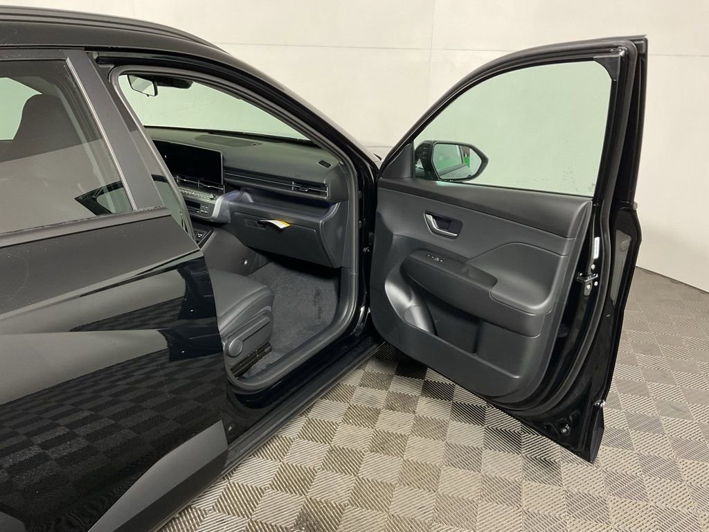 New 2026 Hyundai Kona SEL Premium AWD/4WD image 35