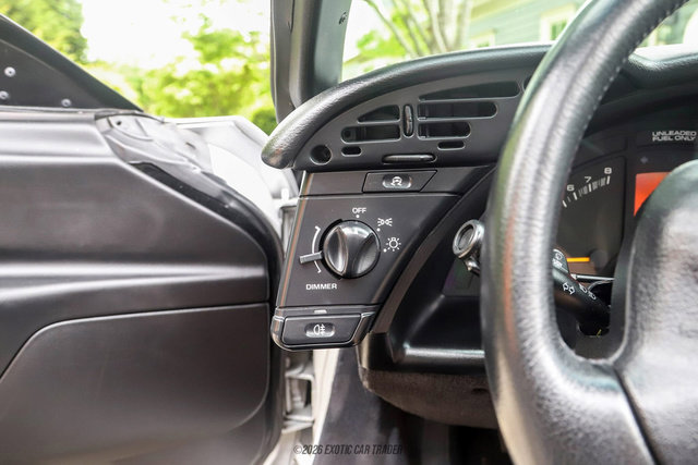 Used 1996 Chevrolet Corvette Convertible RWD image 44