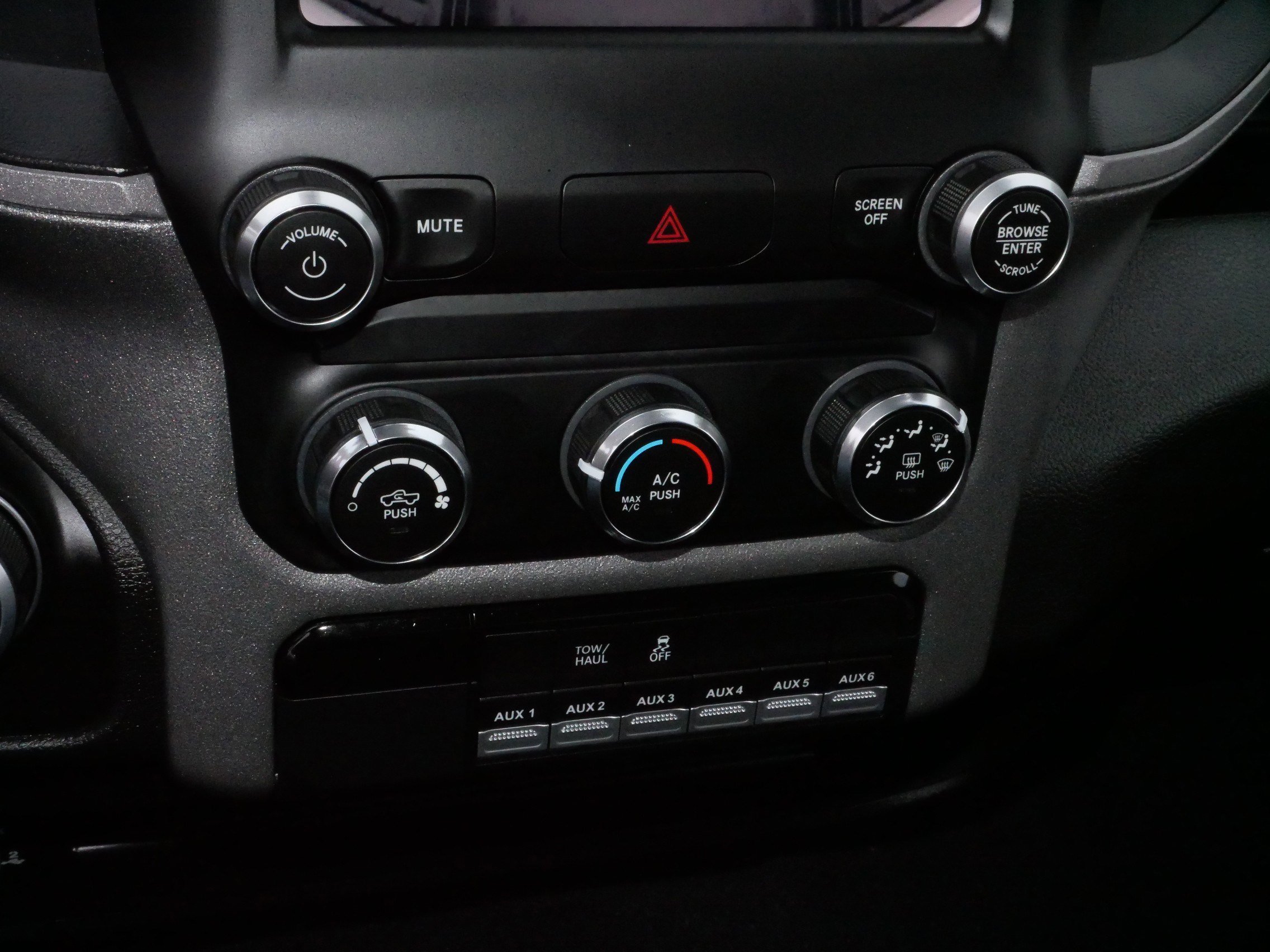 Used 2023 RAM 2500 Tradesman image 23