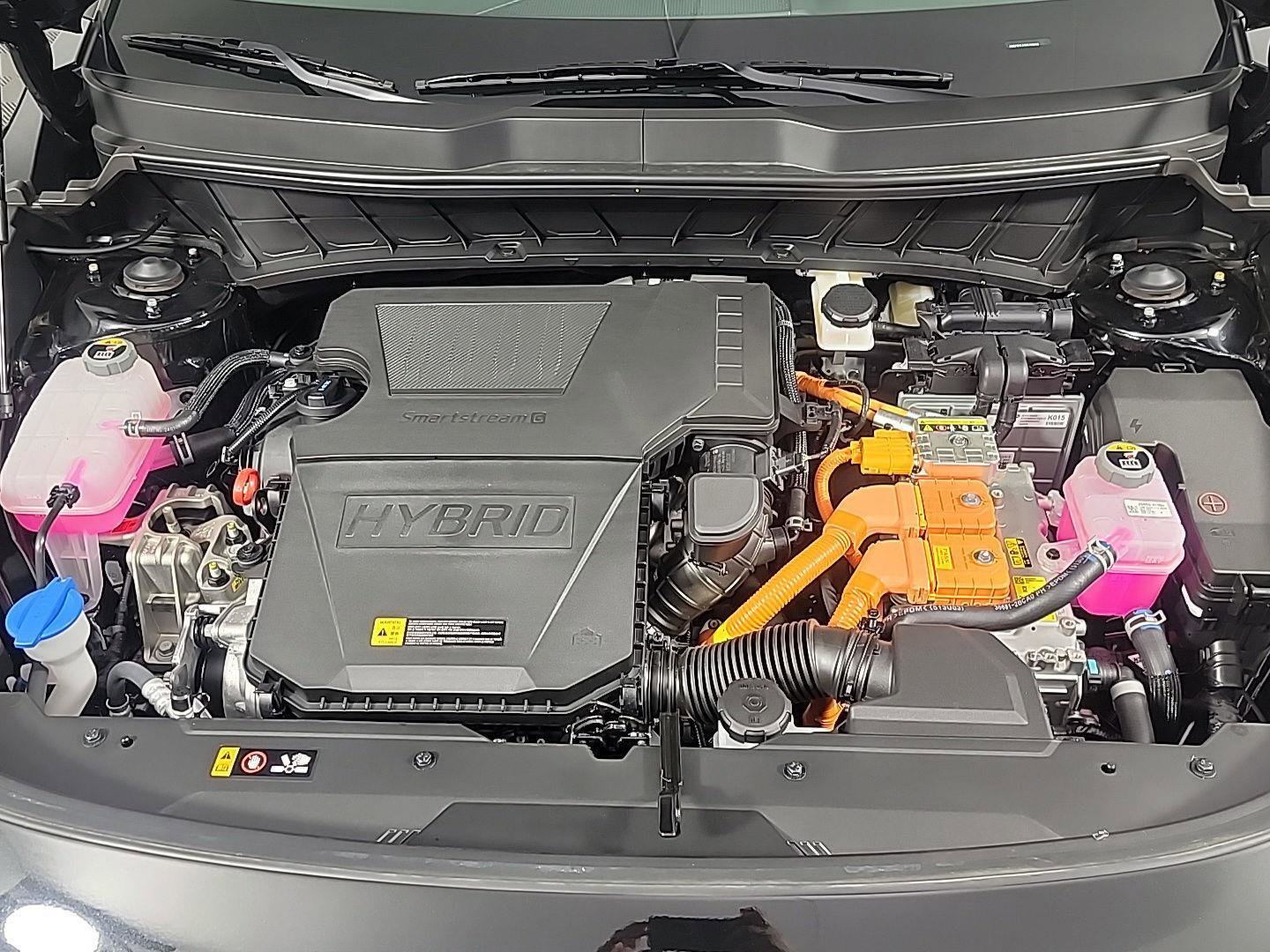 Used 2025 Kia Niro EX image 15