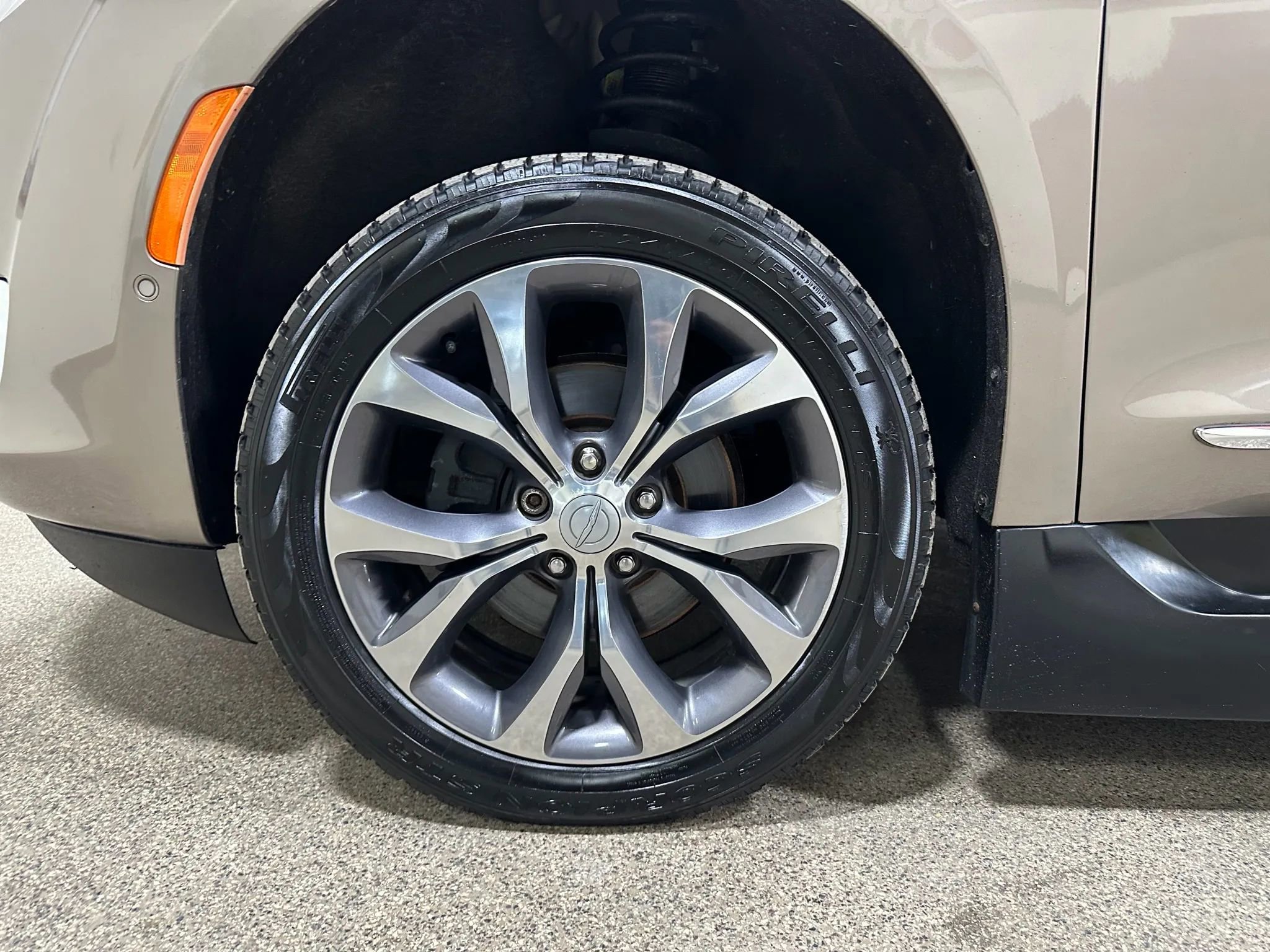 Used 2017 Chrysler Pacifica Limited w/ Advanced Safetytec Group image 69