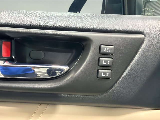 Used 2018 Subaru Outback 2.5i Limited AWD/4WD image 11