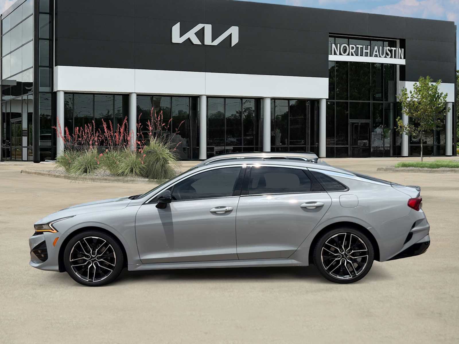 Used 2023 Kia K5 GT FWD image 6