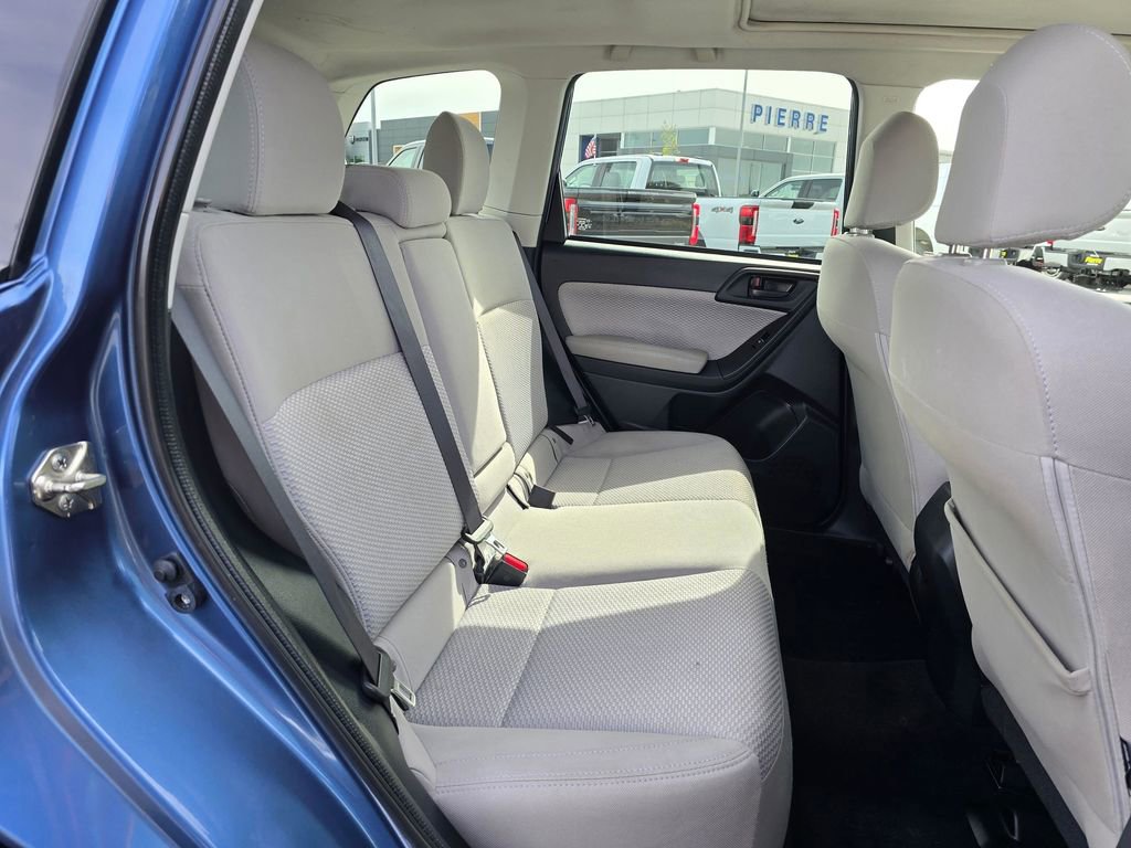 Used 2017 Subaru Forester 2.5i Premium w/ All-Weather Package AWD/4WD image 15