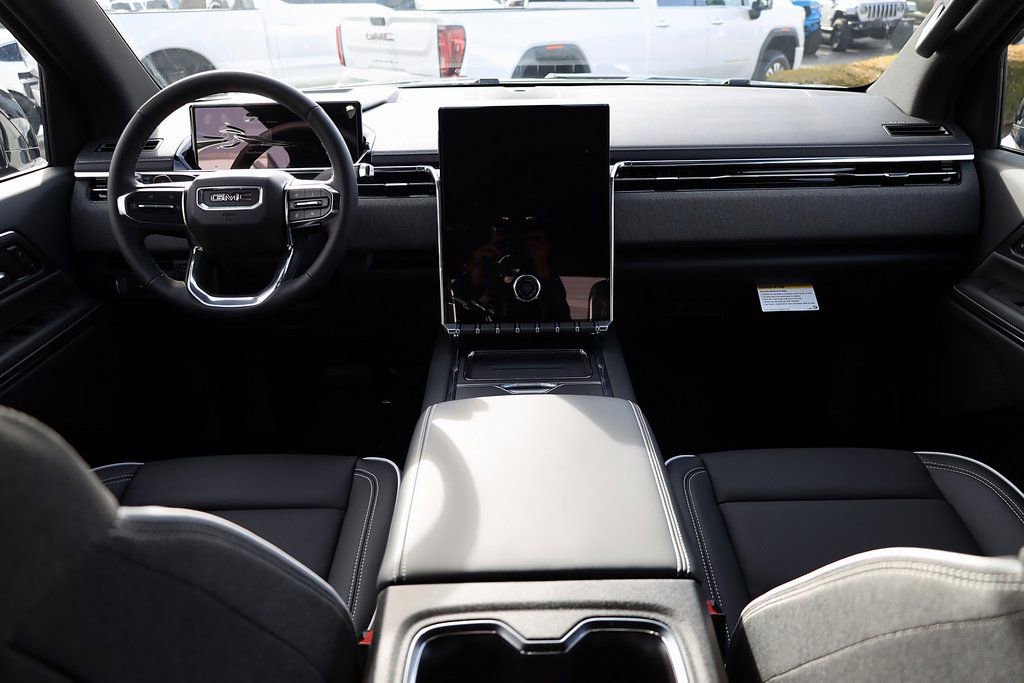 New 2026 GMC Sierra EV Elevation image 18