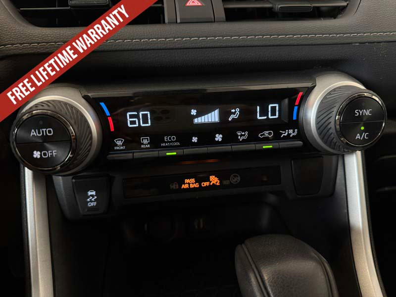 Used 2024 Toyota RAV4 XLE AWD/4WD image 35