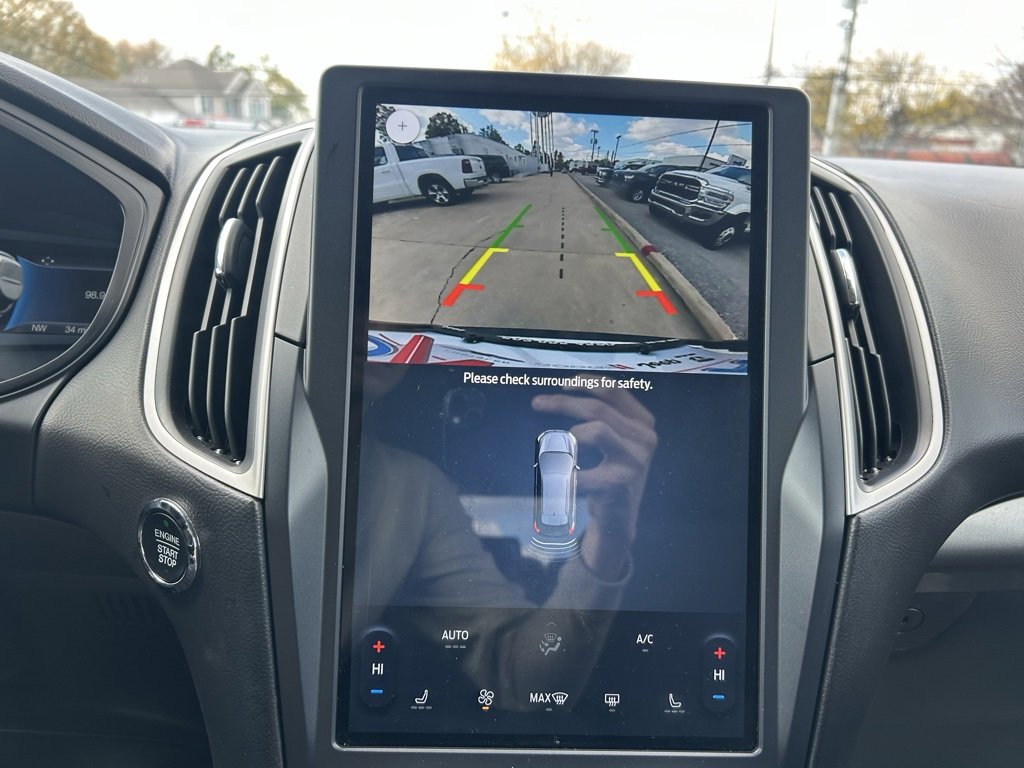 Used 2023 Ford Edge SEL image 24