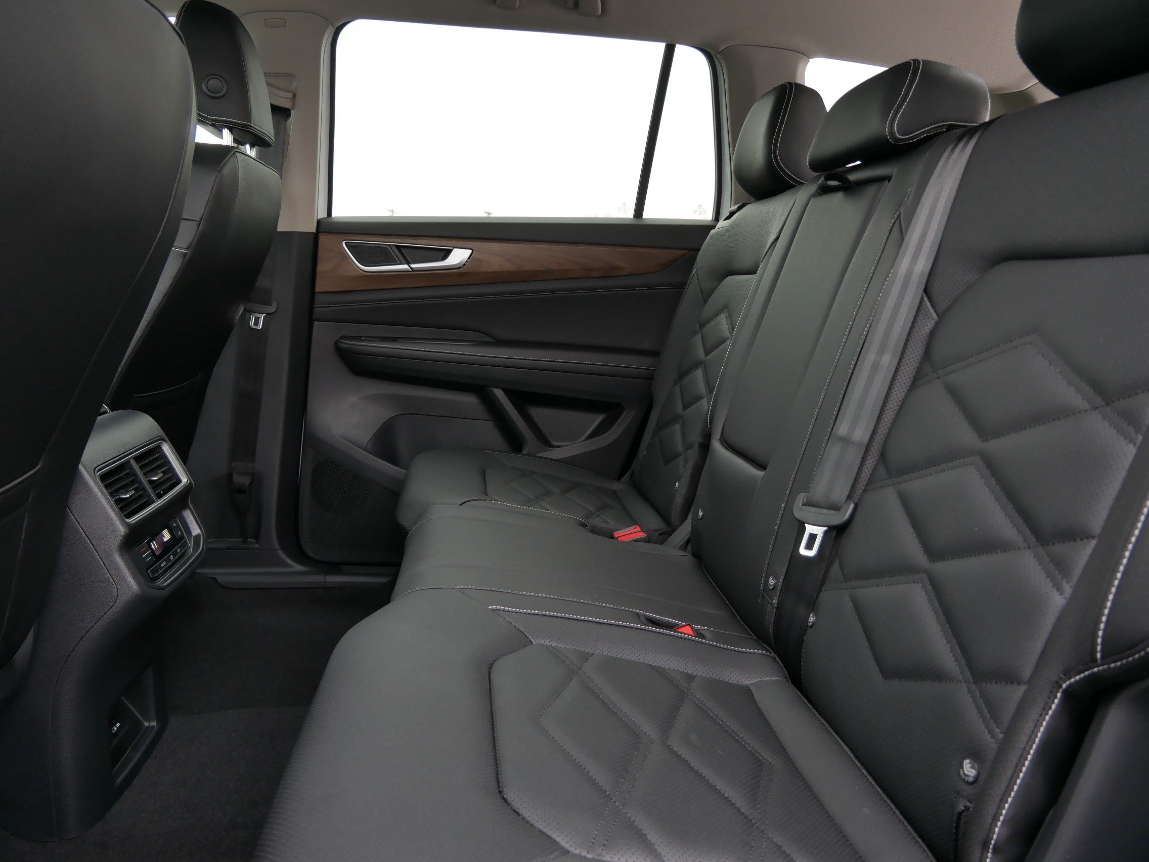 New 2026 Volkswagen Atlas SE AWD/4WD image 5