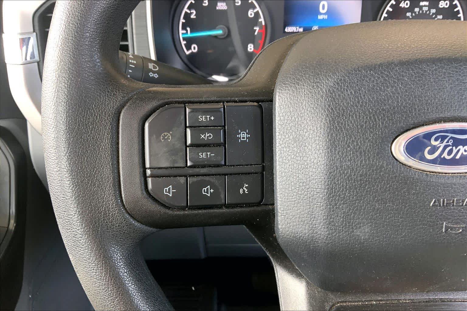Used 2023 Ford F150 XL w/ Trailer Tow Package RWD image 19