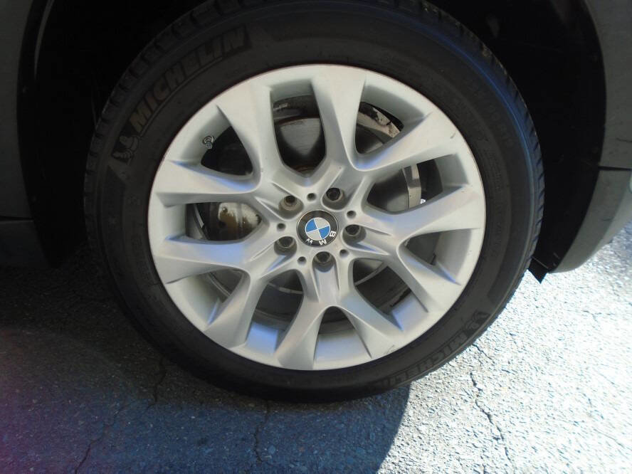 Used 2011 BMW X5 xDrive35i image 35