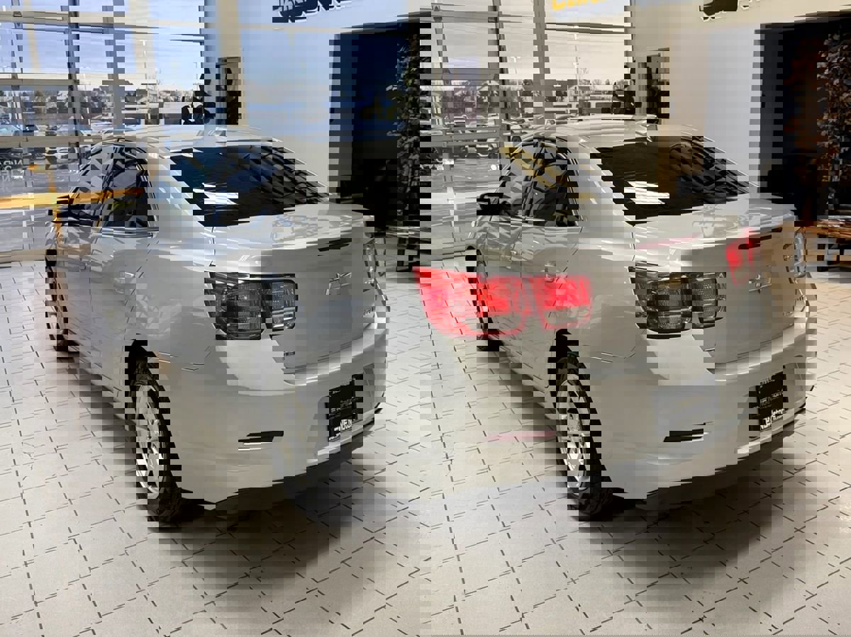 Used 2016 Chevrolet Malibu LT image 59