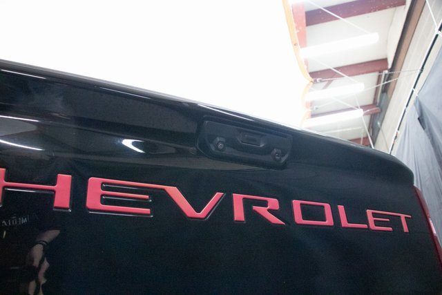 Used 2022 Chevrolet Silverado 2500 LTZ w/ LTZ Premium Package image 13