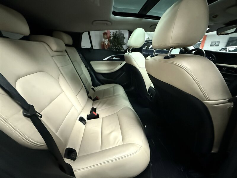 Used 2019 INFINITI QX30 w/ Cargo Package image 15
