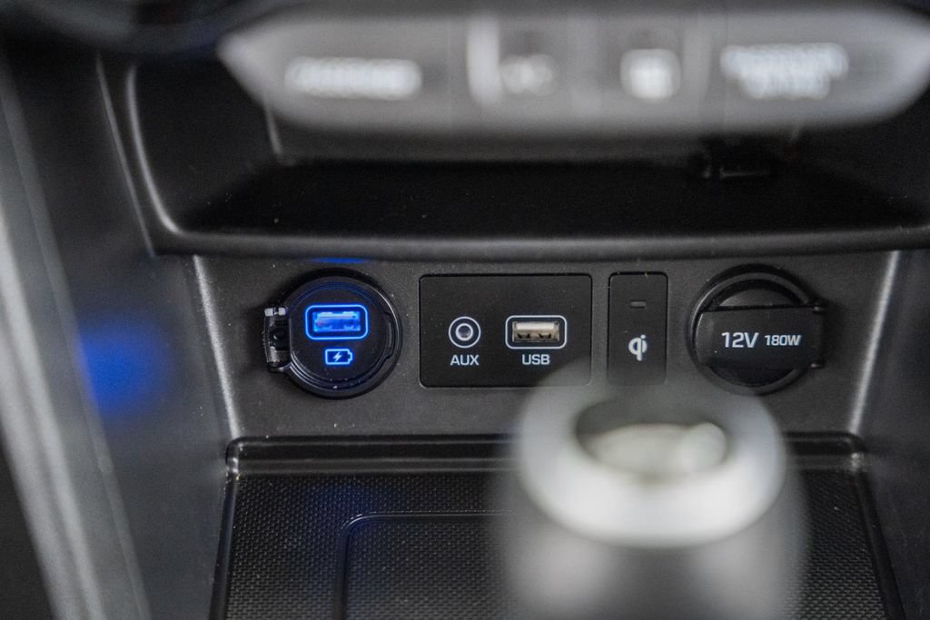 Used 2021 Hyundai Kona SEL Plus FWD image 25
